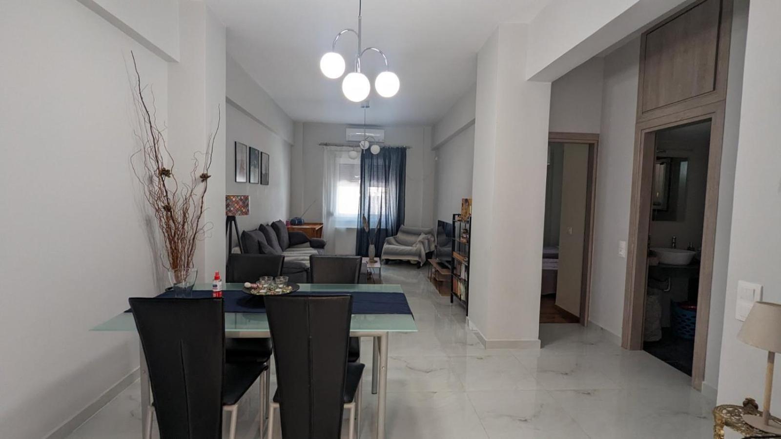 Luxury & Spacious In Apartment Athens