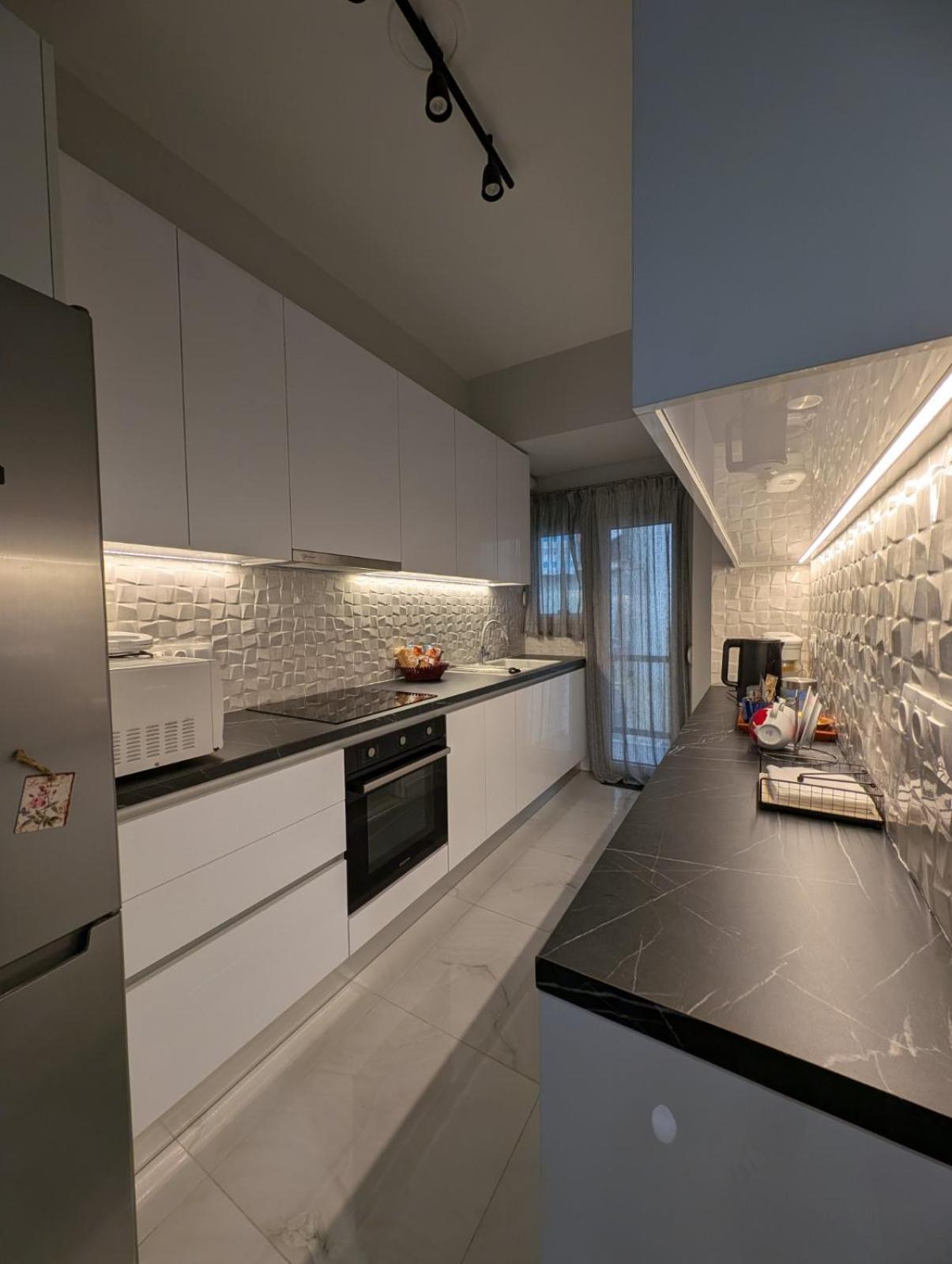 Apartment Luxury & Spacious In Athens
